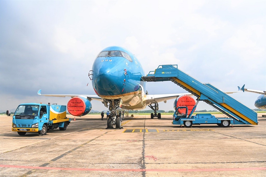 Đội tàu bay Vietnam Airlines sẵn sàng cất cánh trở lại