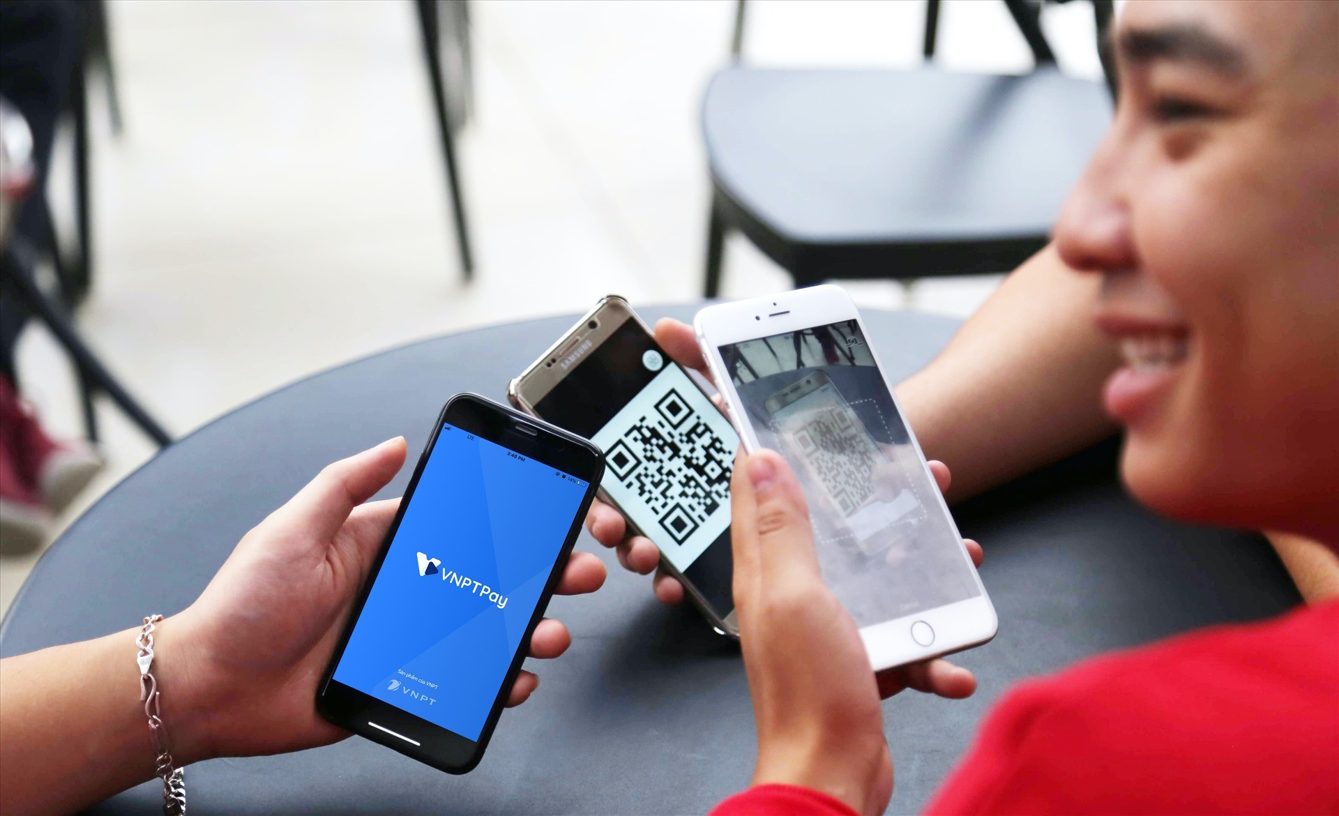 Ngân hàng Nhà nước chấp thuận cho 2 nhà mạng thí điểm Mobile Money
