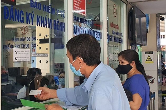 Thí điểm khám, chữa bệnh BHYT bằng căn cước công dân gắn chíp