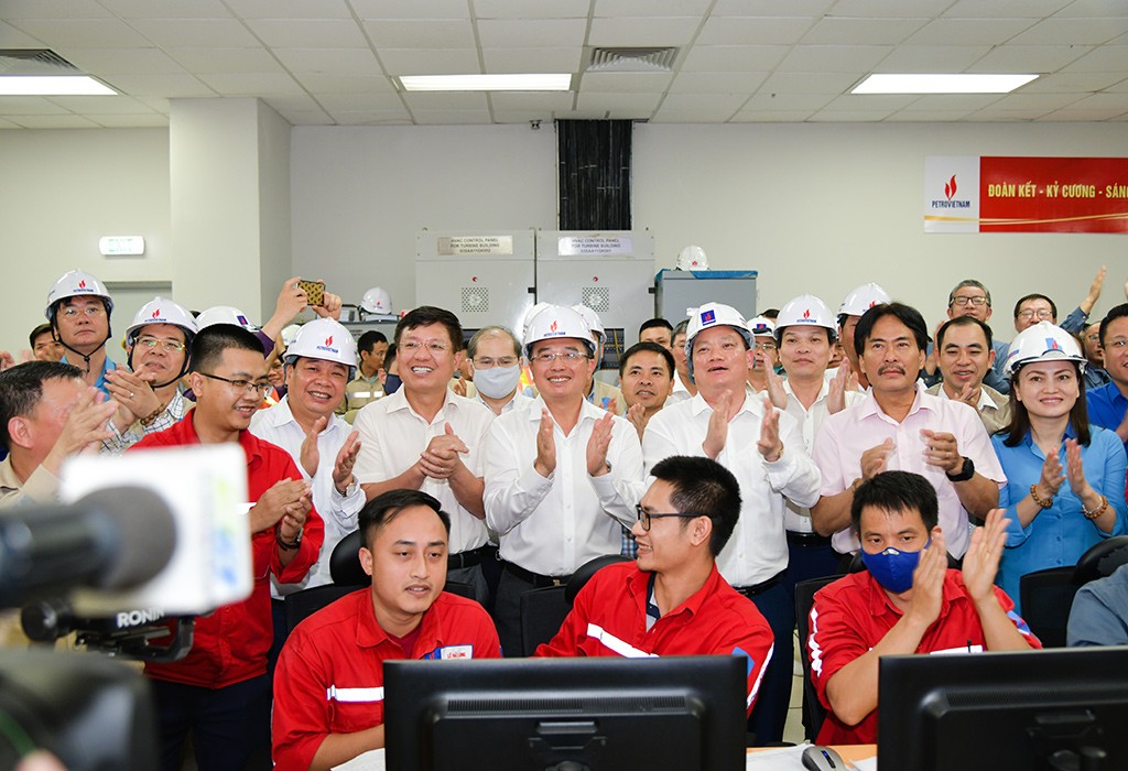 Nhà máy Nhiệt điện Thái Bình 2 chính thức phát điện lên lưới điện quốc gia