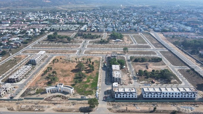 Ngoài 2 dự án 800ha vừa bị thu hồi, FLC còn những dự án nào ở KonTum?