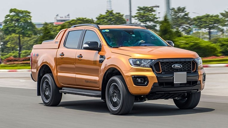 Gần 1.500 xe Ford Ranger phải triệu hồi vì nguy cơ bung kính chắn gió