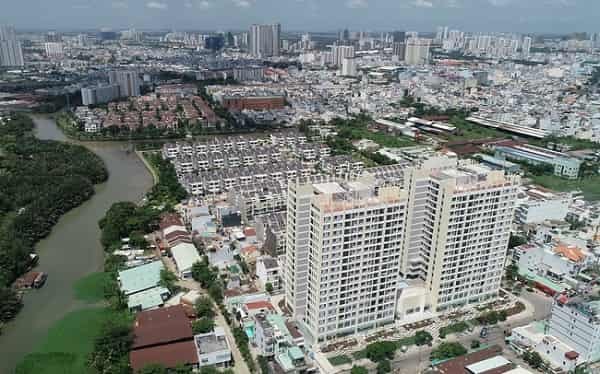 Chung cư bị thấm tường nhưng chủ đầu tư không chịu khắc phục, Sở Xây dựng TP.HCM nói gì?