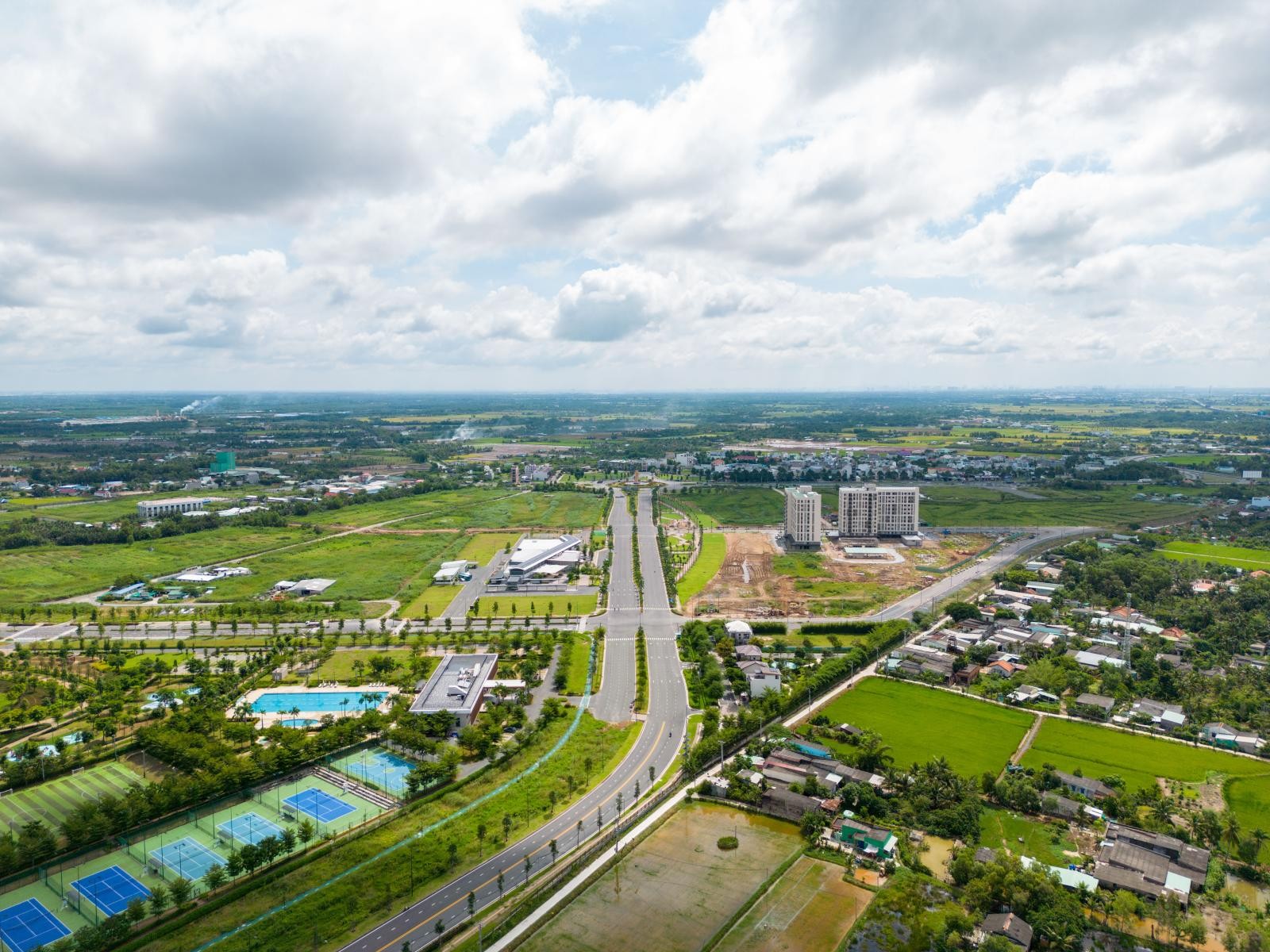 Long An tham gia đường đua thị phần căn hộ