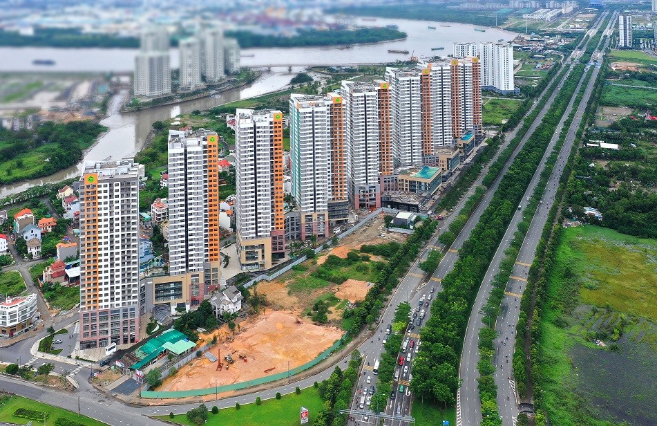 Lợi nhuận nhiều “ông lớn” bất động sản suy giảm