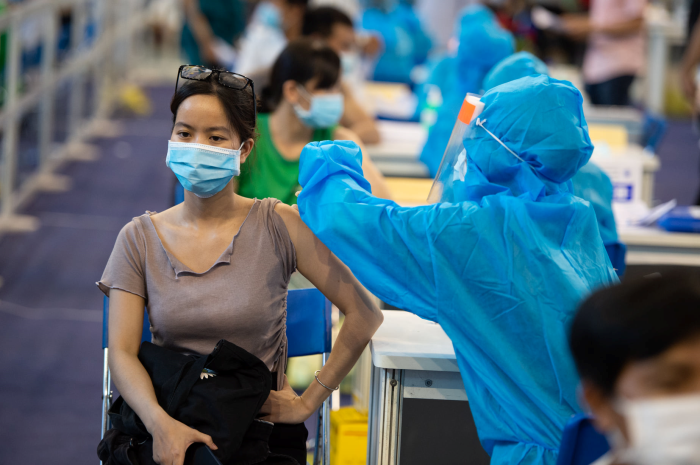 Kinh nghiệm ứng phó đại dịch: Các quyết định chính sách cần khoa học dẫn đường
