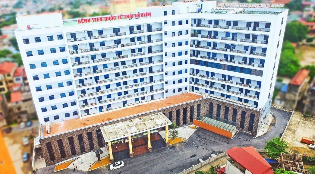 Chưa kịp phát hành cổ phiếu, một công ty phải vay tiền lãnh đạo để trả nợ trái phiếu