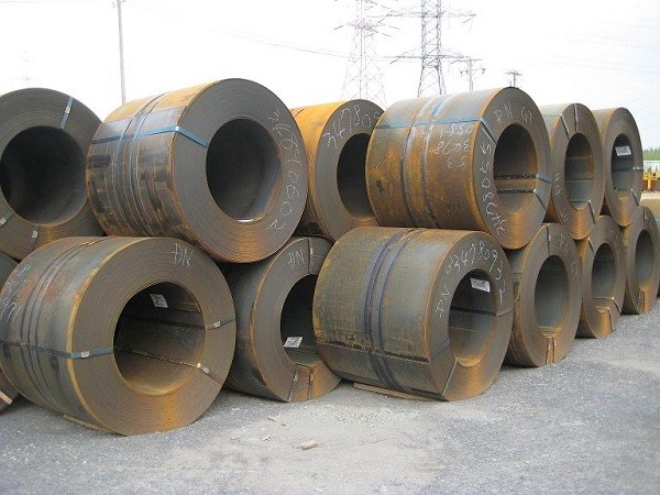Ngân hàng rao bán hàng nghìn tấn sắt thép “lưu kho” cao hơn giá thị trường