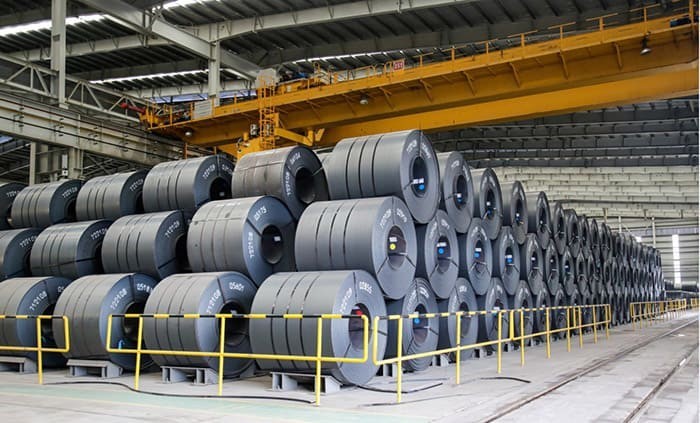 Giá thép cuộn cán nóng tiếp tục “bốc hơi” 15 USD/tấn