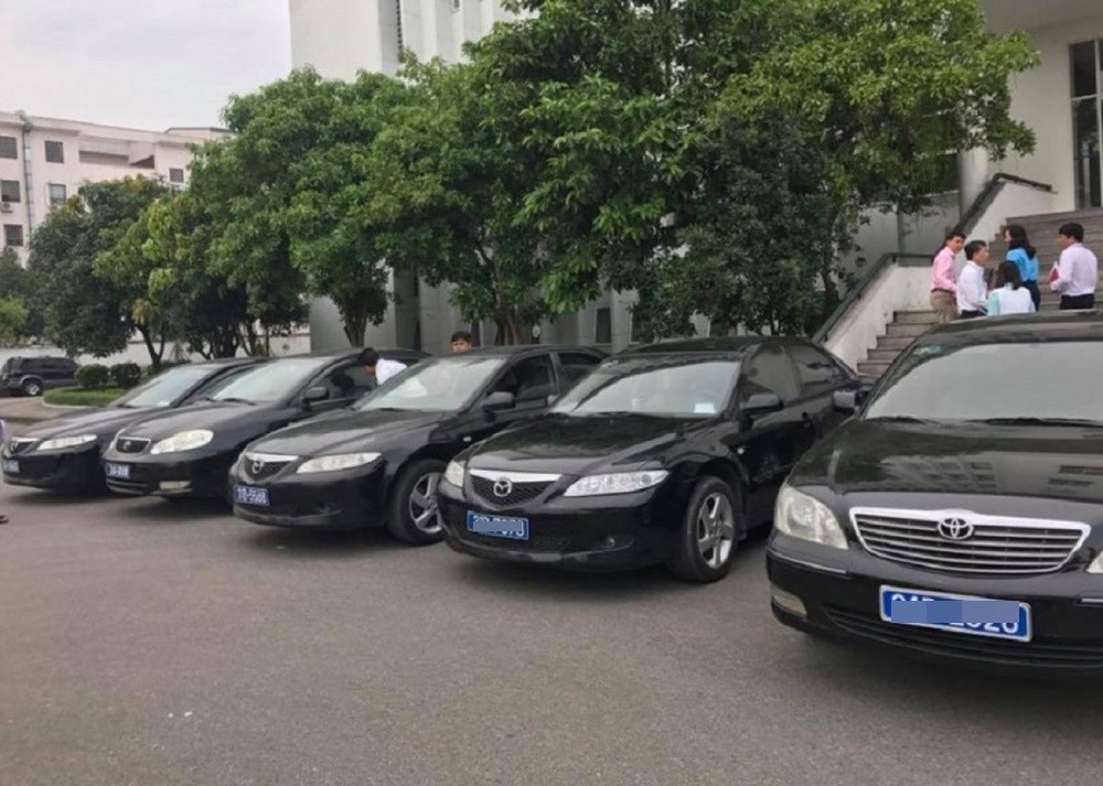 Đề xuất nâng giá mua xe công đưa đón một số chức danh lãnh đạo lên 1,2 - 1,6 tỷ/xe