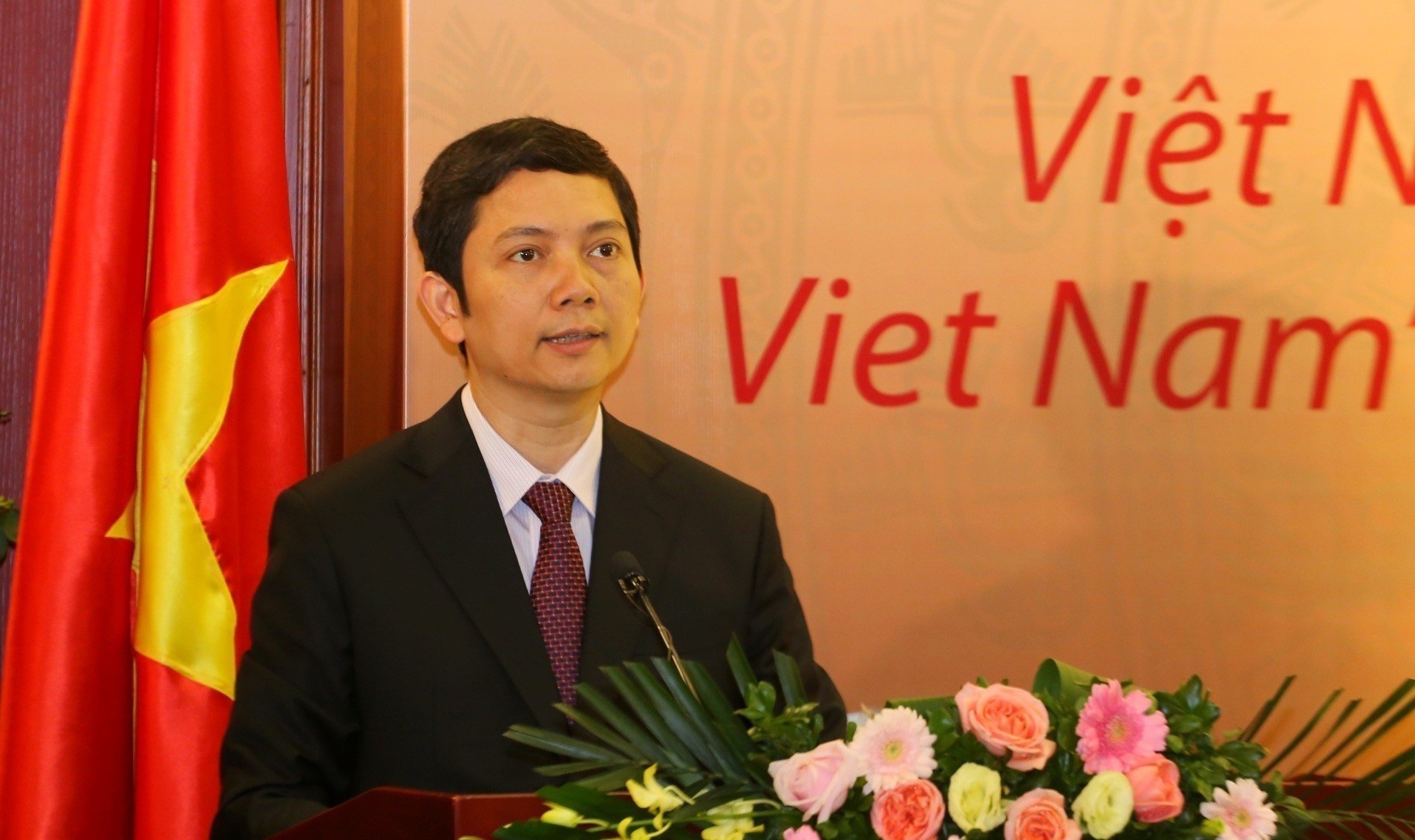 Chủ tịch Viện Hàn lâm Khoa học xã hội Việt Nam Bùi Nhật Quang bị kỷ luật cảnh cáo