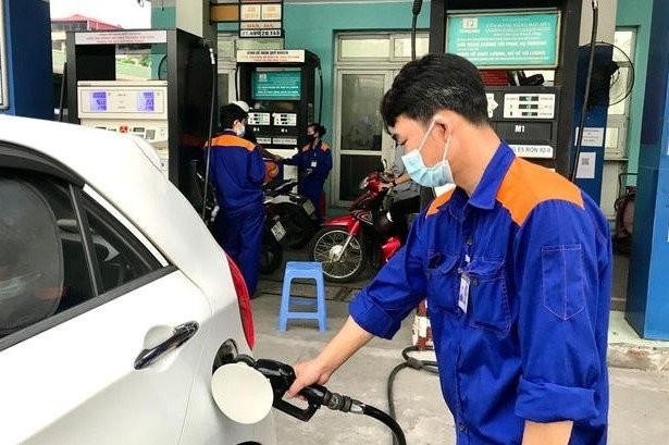 Bộ Tài chính từ chối đề xuất miễn thuế tiêu thụ đặc biệt với xăng