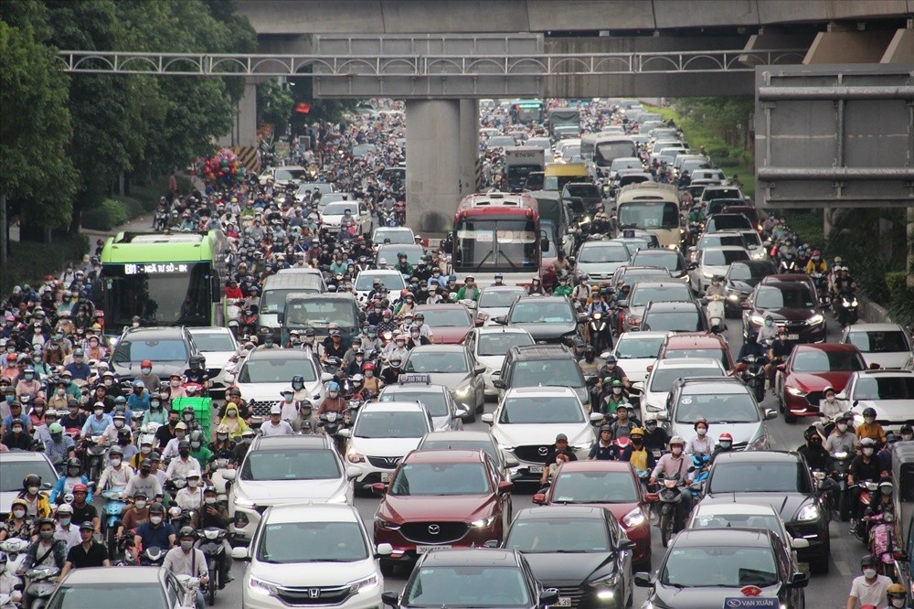 Hà Nội: Năm 2024 dự kiến thí điểm thu phí phương tiện vào nội đô, mức cao nhất 100.000 đồng/lượt