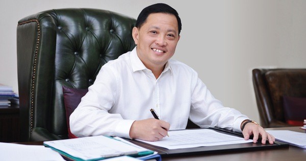 Công ty làm ăn sa sút, sếp bất động sản Phát Đạt vẫn có thu nhập "khủng"