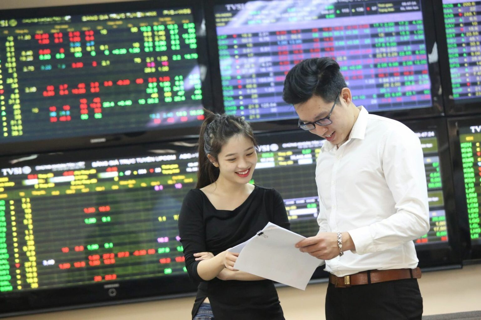 Đầu tư trên TTCK: “Đừng bỏ lỡ cơ hội đầu tư trong dài hạn”