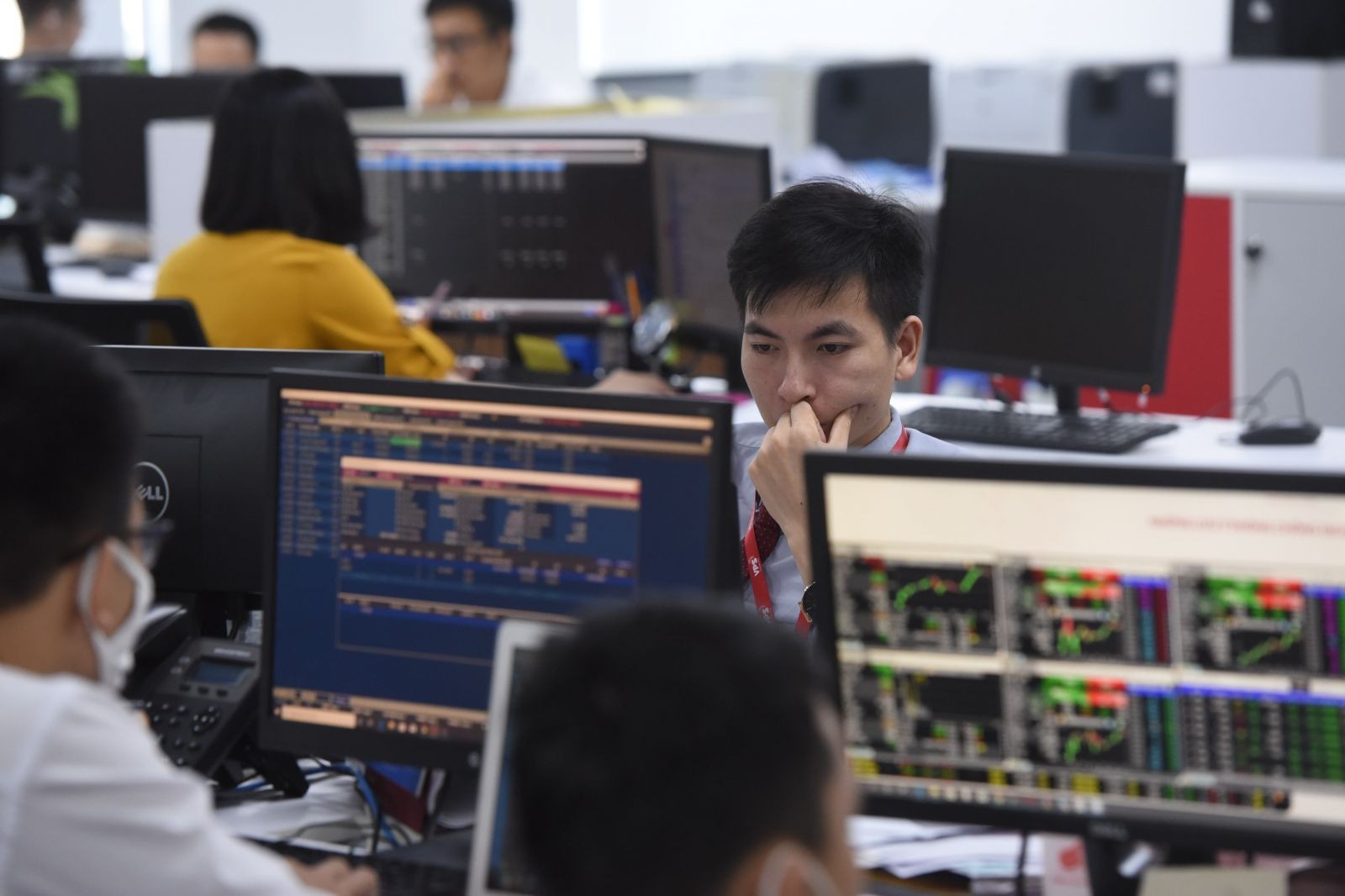 Nhìn lại các kênh đầu tư trong bối cảnh gần kề suy thoái