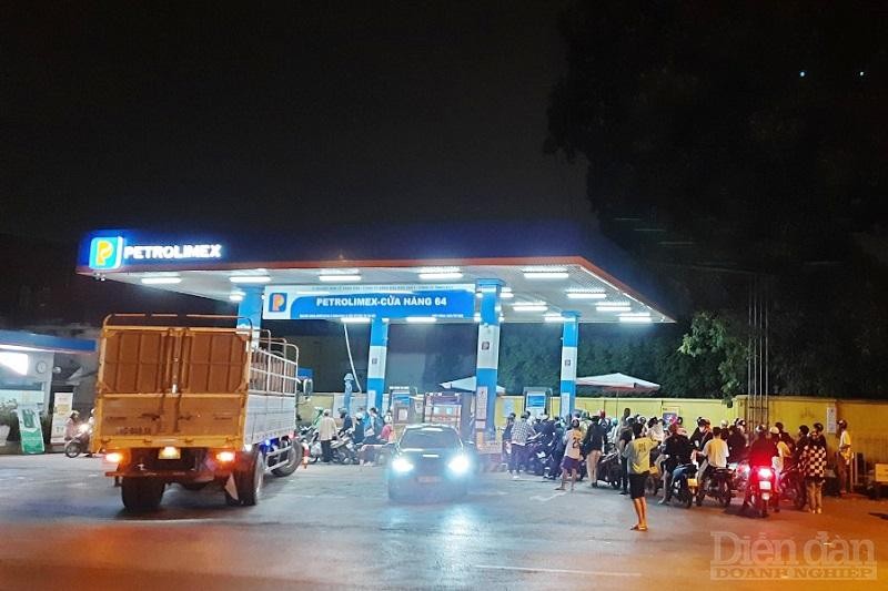 Sửa Nghị định về kinh doanh xăng dầu: Cần đổi mới chu kỳ điều hành giá