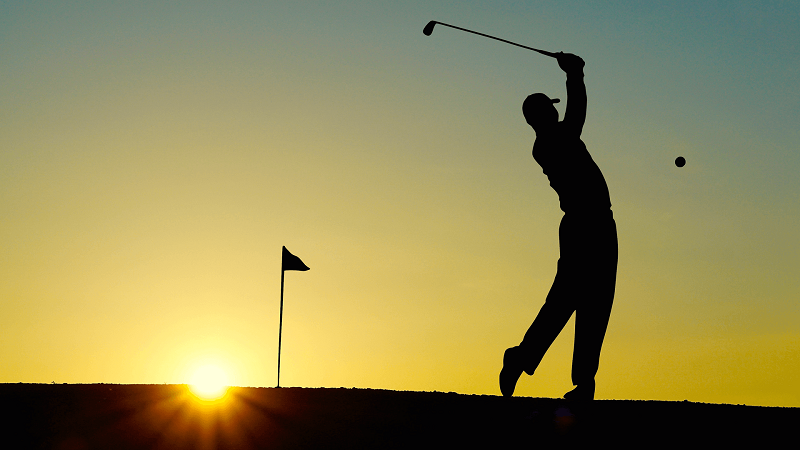 Văn hóa golf và sự tụt hậu của giới tinh hoa Việt