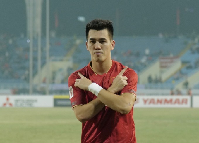 Tiến Linh lập cú đúp, Việt Nam tiến vào chung kết AFF Cup 2022