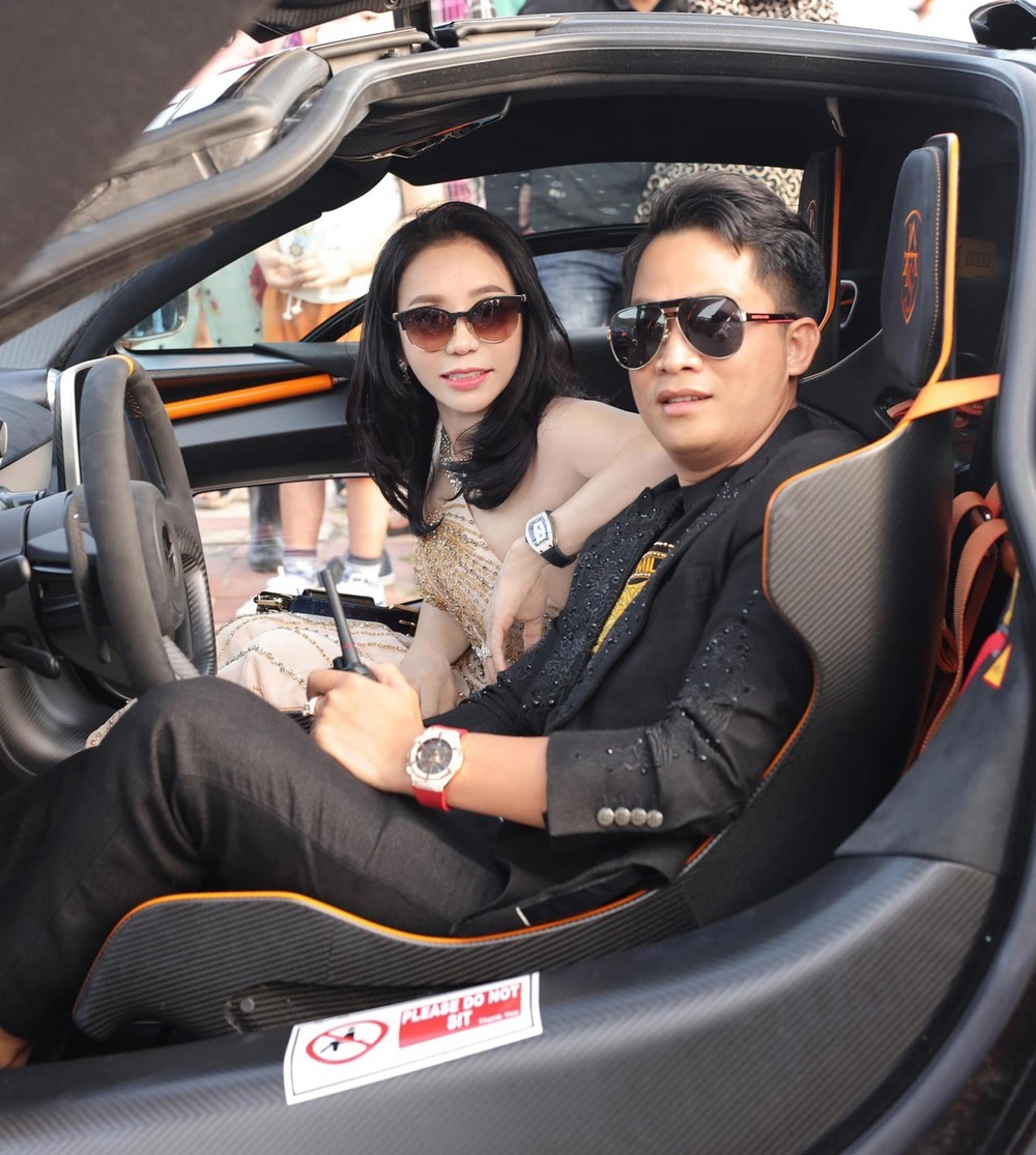 Bộ đôi xe Koenigsegg Regera và McLaren Senna đắt đỏ, hiếm có của vợ chồng đại gia thẩm mỹ Mai Lisa giờ ra sao?