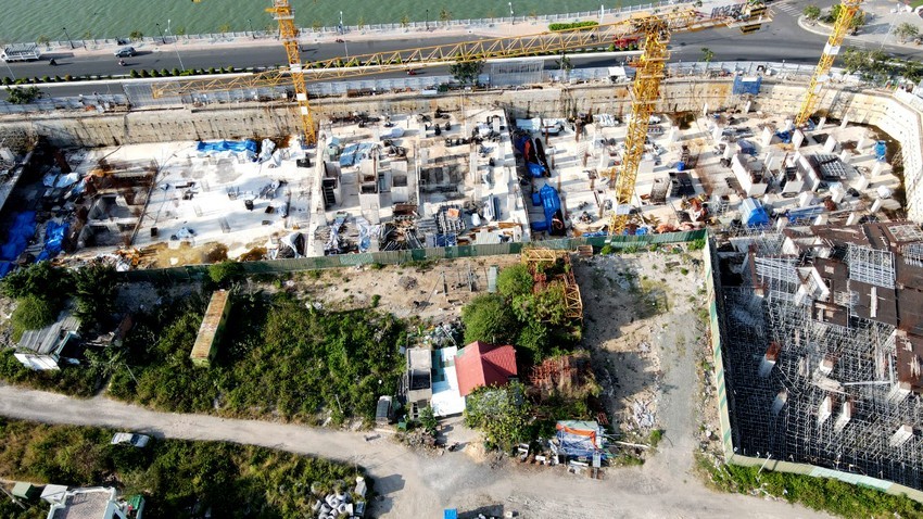 Nha Trang: Tổng Giám đốc công ty bất động sản phân lô đất công viên để bán cho khách hàng