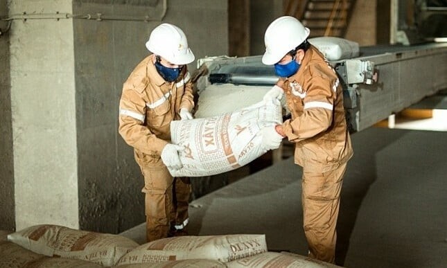 Mất cân đối cung - cầu đẩy giá xi măng tại thị trường miền Nam tăng cao