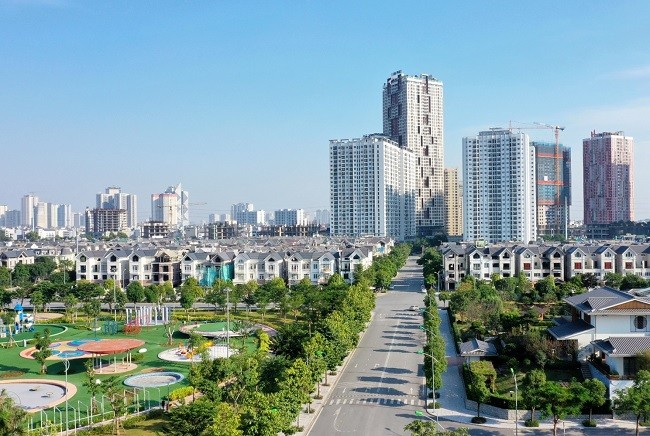 Thị trường ảm đạm, giá biệt thự, nhà liền kề vẫn không giảm