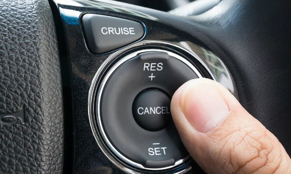 Những sai lầm khi sử dụng Cruise control mà tài mới hay mắc phải