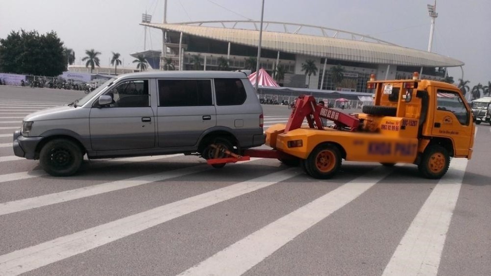 Những lưu ý khi cứu hộ xe ô tô mà chủ xe nào cũng phải nắm rõ