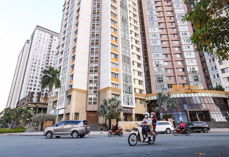 Ban quản trị chung cư có được quyết mức phí dịch vụ khu thương mại?
