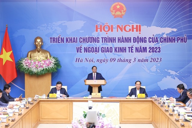 Đẩy mạnh ngoại giao kinh tế, tranh thủ xu hướng thời đại và phát huy thế mạnh của đất nước