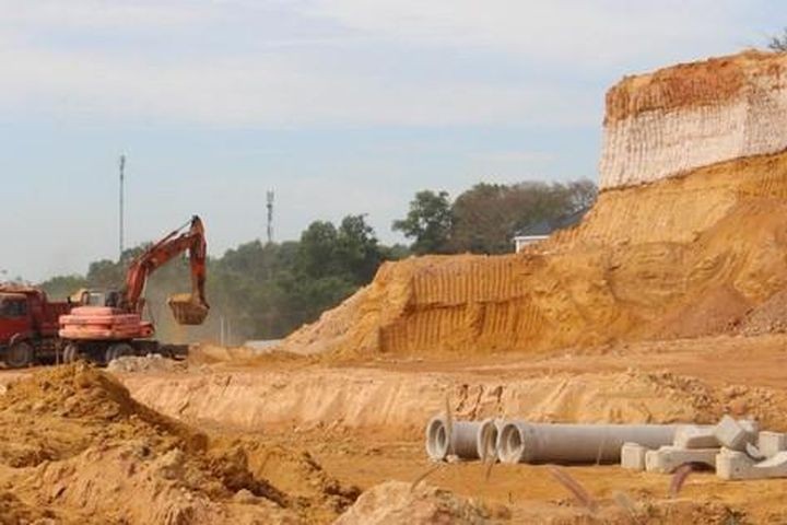 Chỉ đạo “nóng” của Thủ tướng về vật liệu xây dựng triển khai 2 tuyến cao tốc liên tỉnh