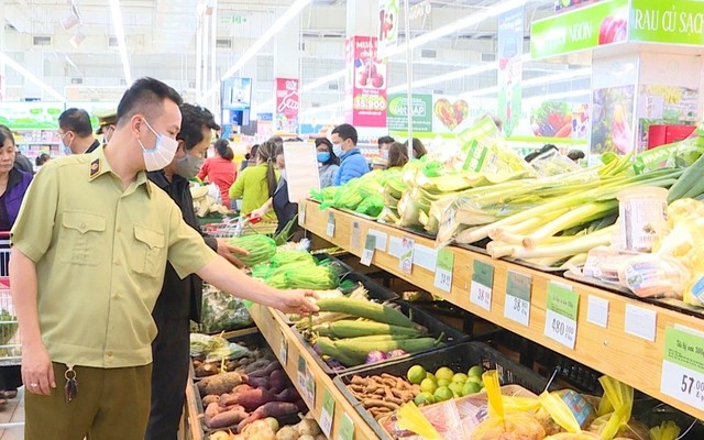Tăng cường công tác kiểm tra, kiểm soát an toàn thực phẩm