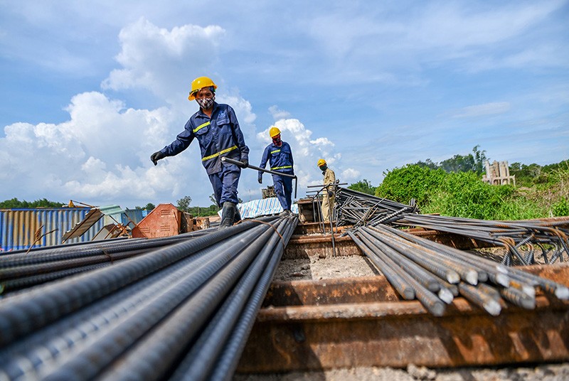 Thủ tướng lập 5 tổ công tác gỡ khó giải ngân đầu tư công