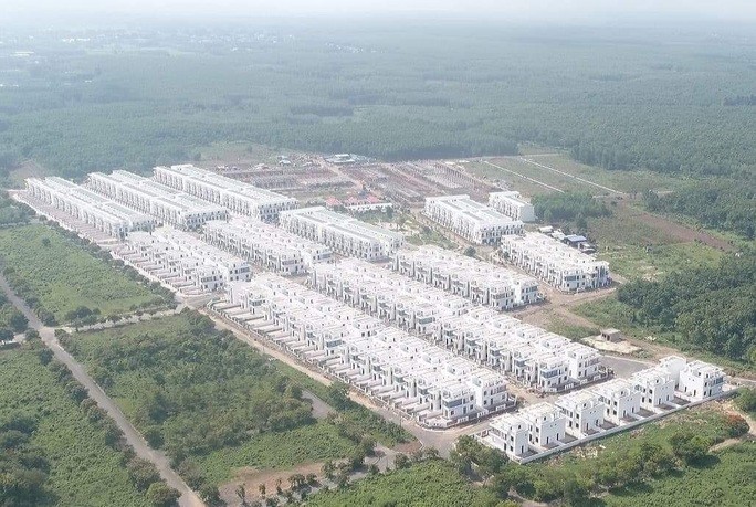 Phát hiện dấu hiệu tội phạm, chuyển cơ quan điều tra vụ xây “chui” 680 căn nhà liền kề ở Đồng Nai