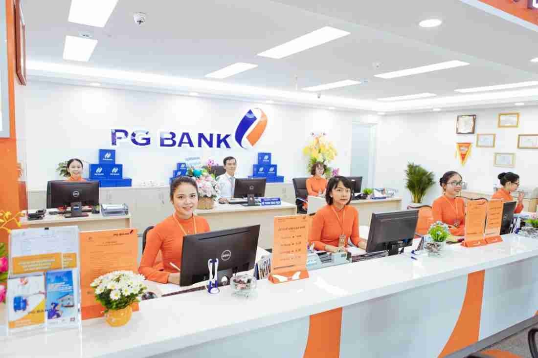 VnDirect: Petrolimex ước lãi 1.490 tỷ đồng sau thoái vốn khỏi ngân hàng PGBank
