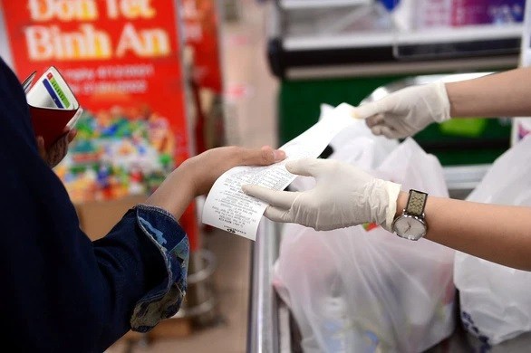 Chính phủ đề nghị Quốc hội xem xét giảm thuế VAT về 8% vào tháng 5