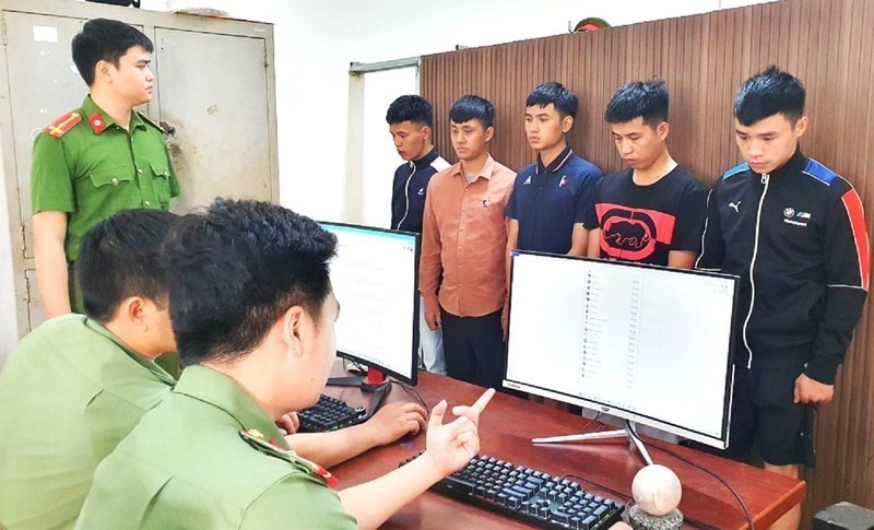 Đắk Lắk triệt phá nhóm đối tượng lừa đảo hơn 300 người, chiếm đoạt khoảng 1 tỷ đồng