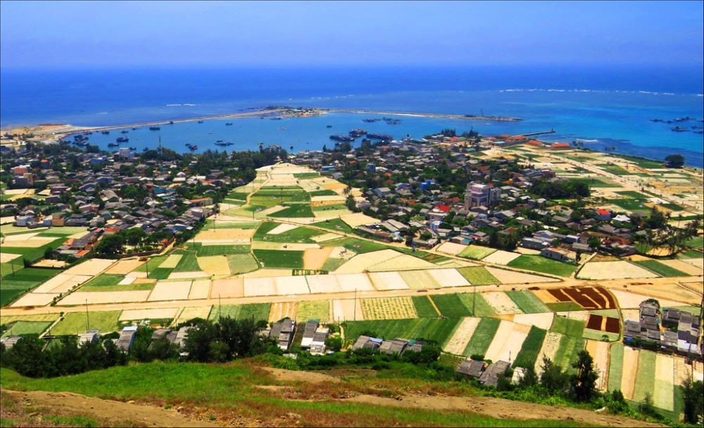 Lo “ôm đất” chờ quy hoạch, Quảng Ngãi kiểm soát chặt việc mua bán đất tại đảo Lý Sơn
