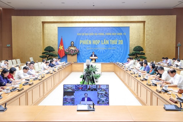 Thủ tướng Phạm Minh Chính: Đủ điều kiện chuyển COVID-19 từ bệnh truyền nhiễm nhóm A sang nhóm B