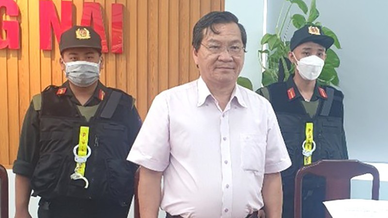 Bắt tạm giam nguyên Hiệu trưởng Đại học Đồng Nai