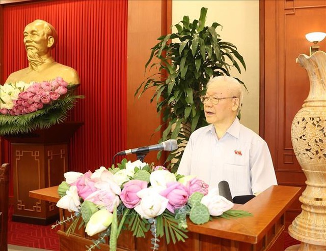 Tổng Bí thư Nguyễn Phú Trọng gặp mặt Nhóm nữ đại biểu Quốc hội Việt Nam khóa XV
