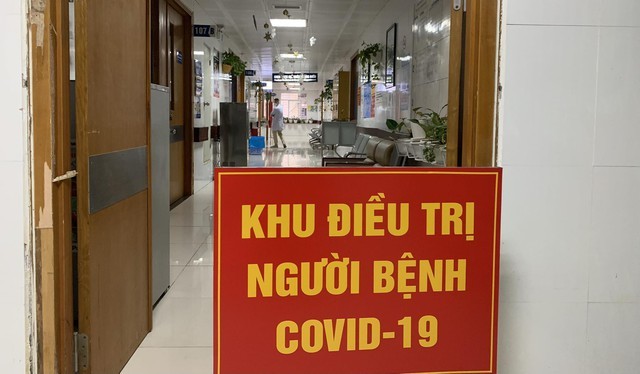 Phác đồ và chi phí điều trị COVID-19 như nào khi chuyển sang nhóm B?