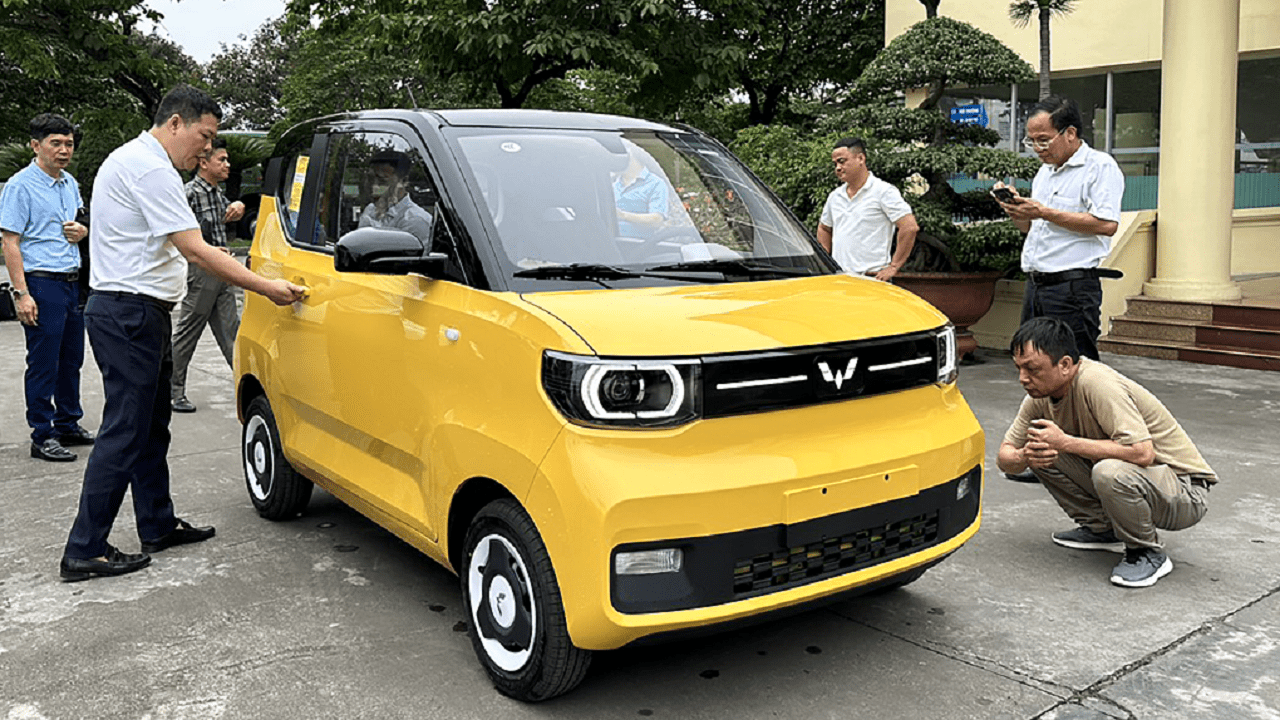 Lộ giá dự kiến Wuling Hongguang MiniEv, Fan xe giá rẻ.... vỡ mộng