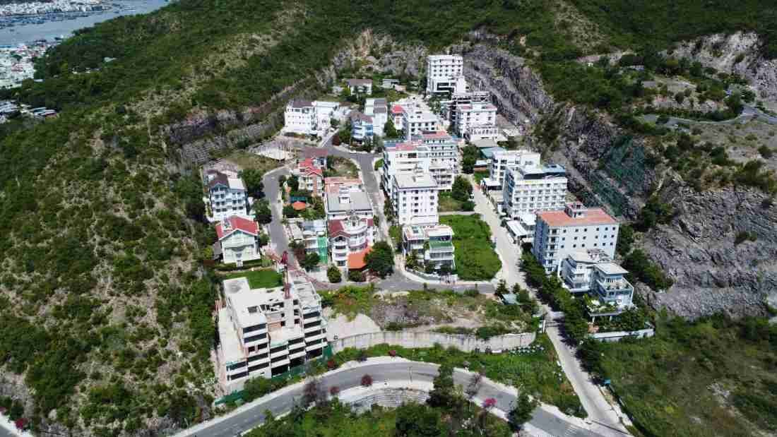 Chiếm đoạt 27 tỉ đồng, chủ dự án tai tiếng Ocean View Nha Trang lĩnh 18 năm tù