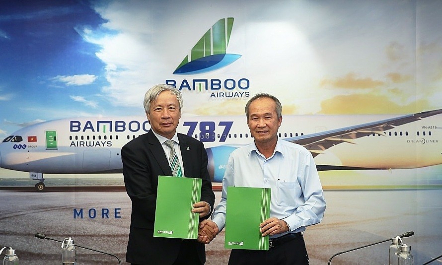 Bóng dáng Sacombank đang dần lộ rõ tại Bamboo Airways: Sẽ ra sao khi “dân” ngân hàng điều hành hãng hàng không