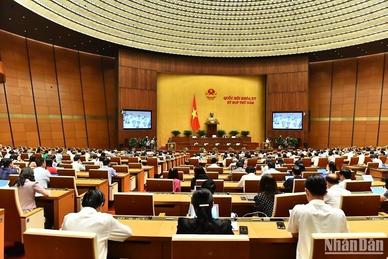 Quốc hội bàn công tác nhân sự, biểu quyết thông qua 1 luật, 4 nghị quyết