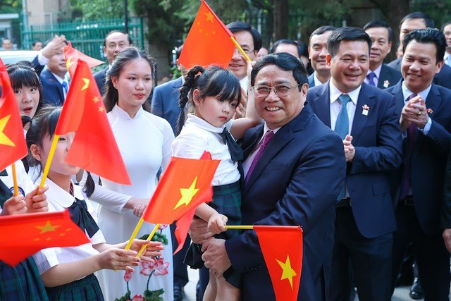 Thủ tướng Phạm Minh Chính kết thúc tốt đẹp chuyến thăm chính thức Trung Quốc và tham dự Hội nghị WEF Thiên Tân