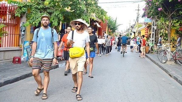 Chính sách thông thoáng hơn có giúp du lịch Việt tạo sự khác biệt?