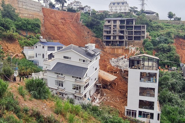 Thủ tướng Chính phủ chỉ đạo tập trung khắc phục hậu quả sạt lở đất tại Lâm Đồng